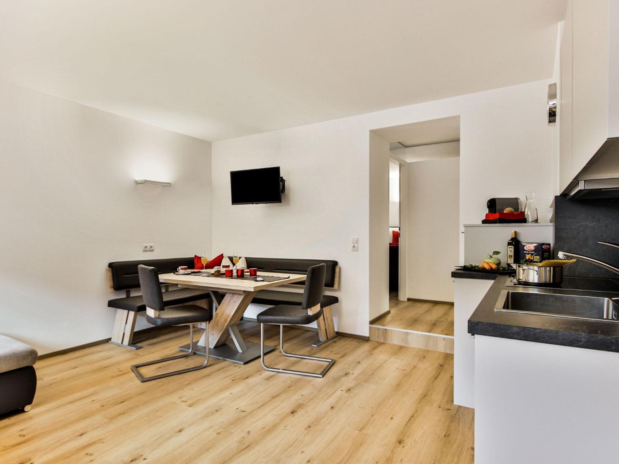 Elegant Apartment In Inzing With Terrace エクステリア 写真